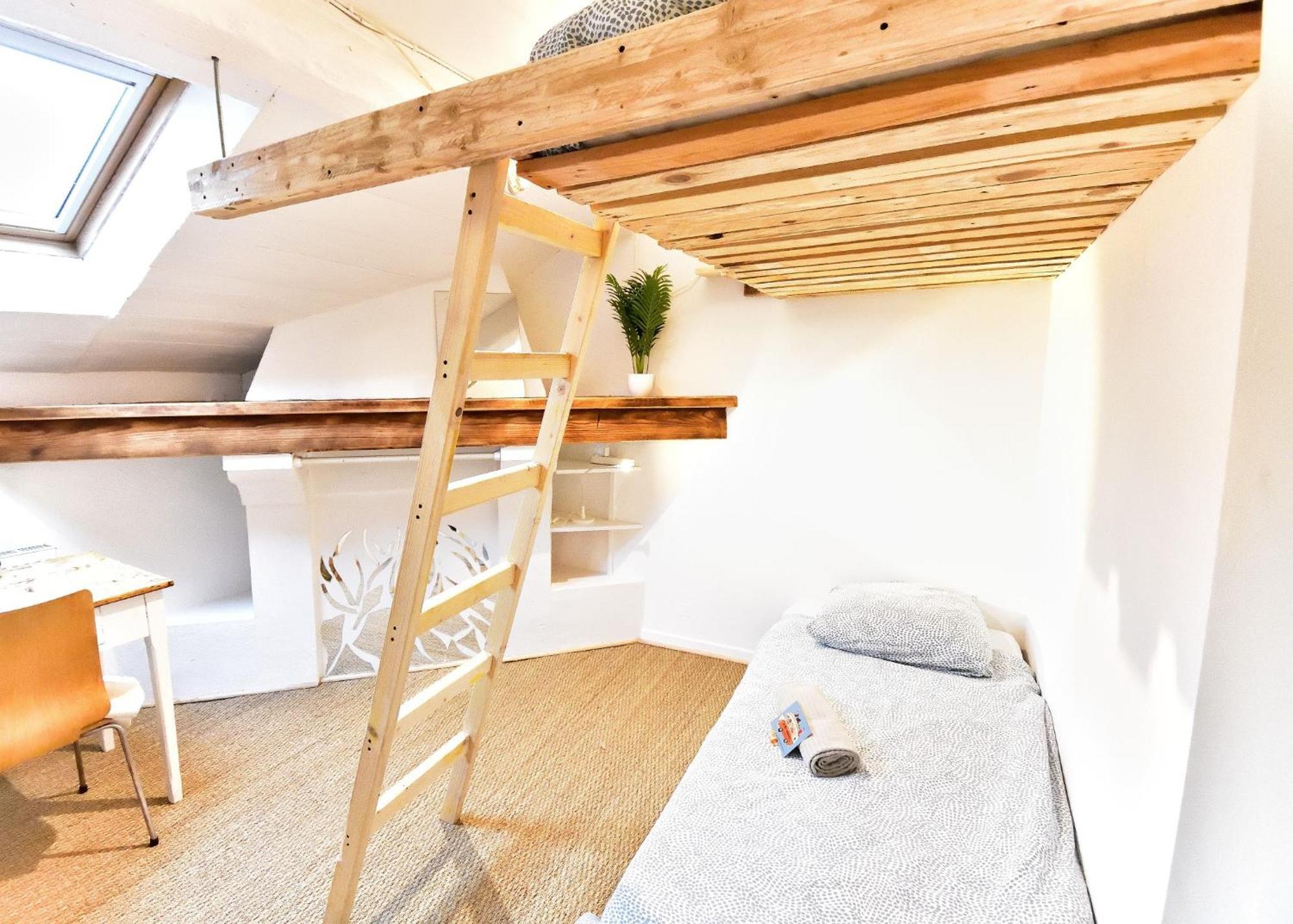 Surf Hostel Biarritz Exterior foto